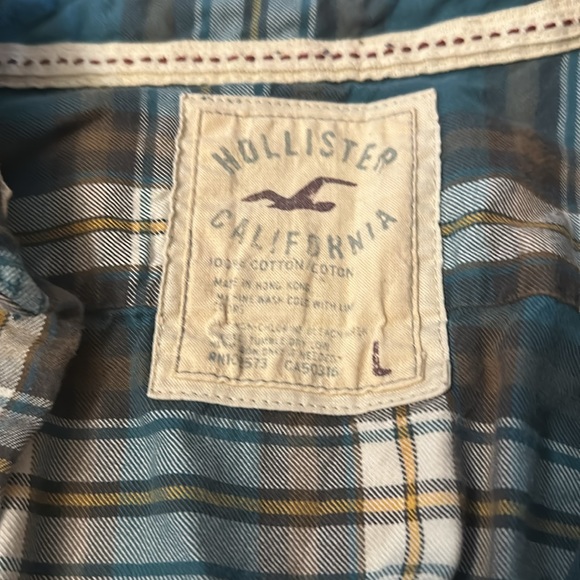 Button up - Picture 2 of 2